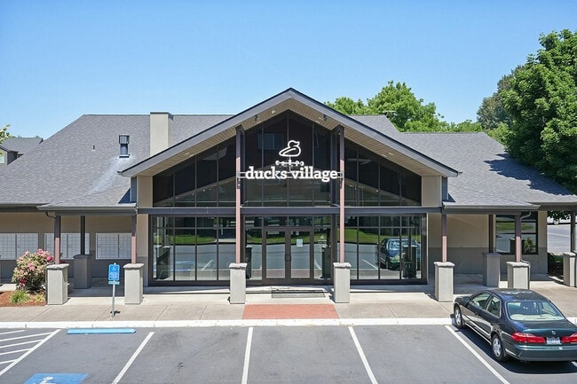 Building Photo - Ducks Village Rental