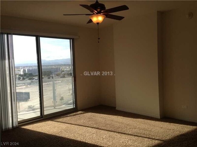 Photo - 200 W Sahara Ave Unidad 902