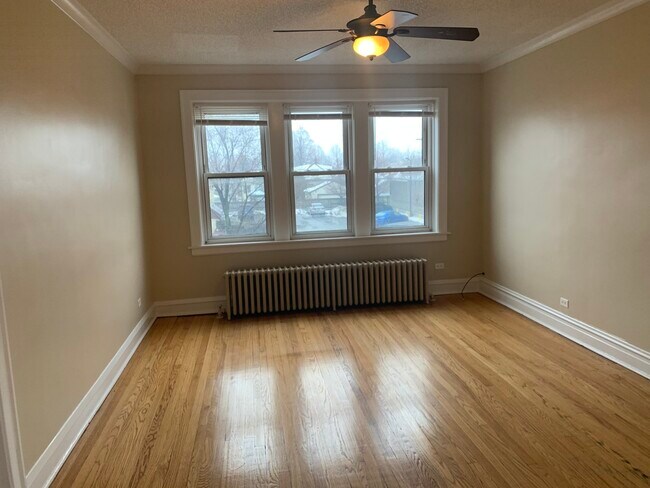 Photo - 3038 N Central Ave Unit 2ND