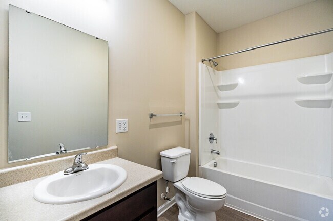 3BR, 2BA - 1,349SF - Primary Bathroom - Montgomery Commons