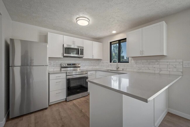 Photo - 10820 E Nora Ave Unit 10820