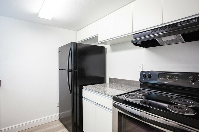 Photo - Brentwood Townhomes