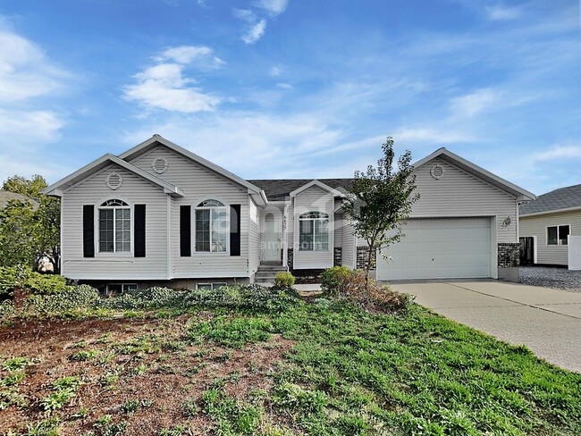 Building Photo - 6655 W Millen Cir Rental