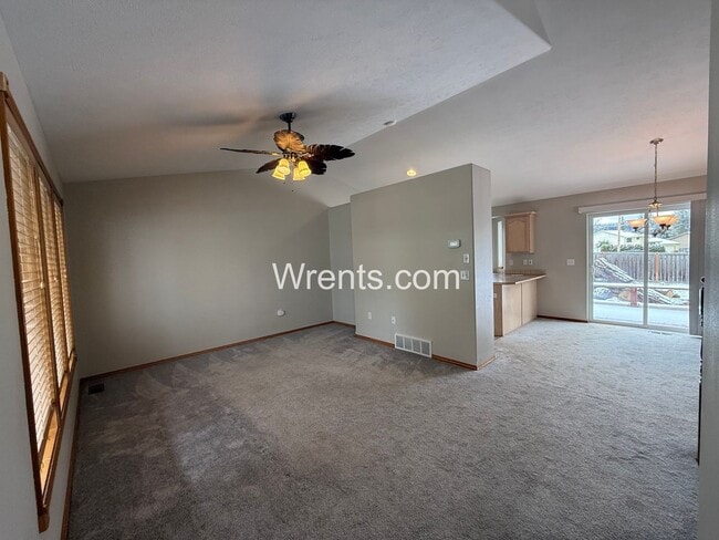 Photo - Beautiful 4 bed 3 bath Home!