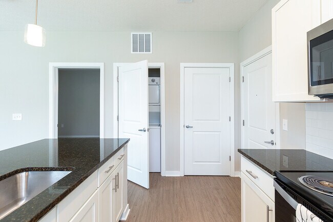 One-Bedroom Unit - Hamilton Woods