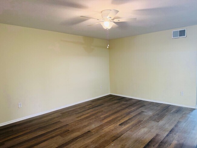 7724 Bles Ave Unit C