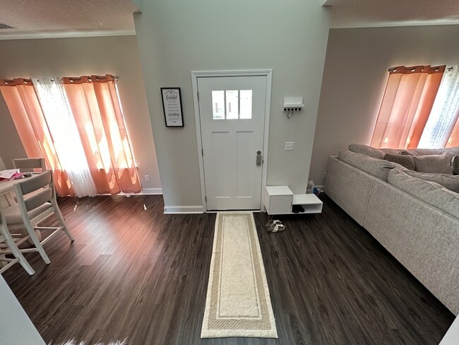 Photo - 544 Abode Ave