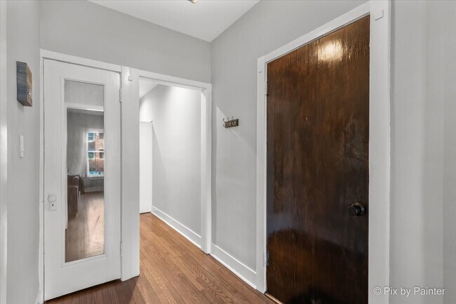 Photo - 1057 W Columbia Ave Unidad 1E