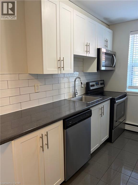 Photo - 2 Grant Blvd Unit 3