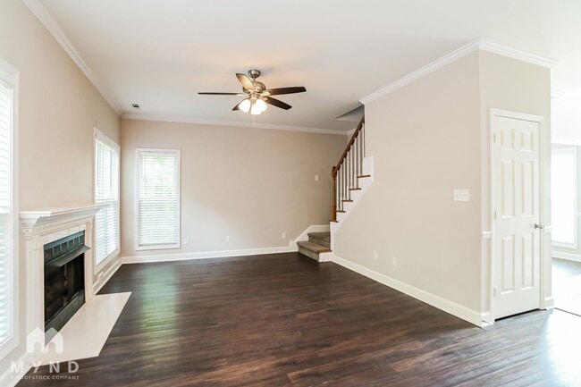 Photo - 7321 Rothmore St