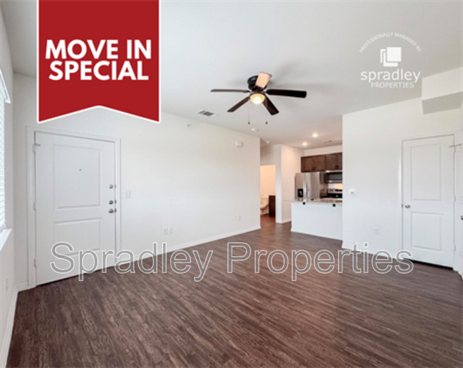 Building Photo - 1124 W Ave O Unit Apt 1308