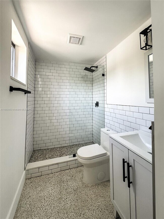 Photo - 190 NW 69th St Unit 8