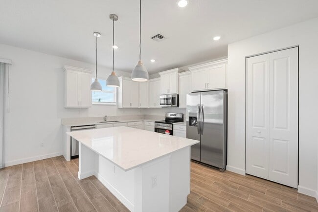 3538 Angler Dr