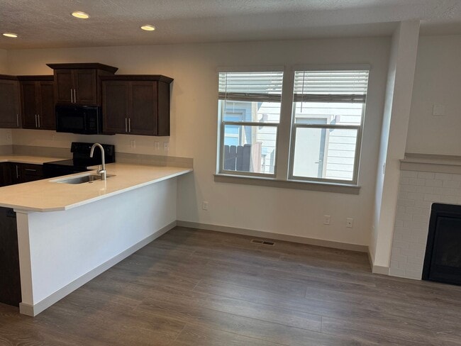 Photo - Newer 3 Bed/2 Bath Construction on Bend's Eastside - Cessna Drive