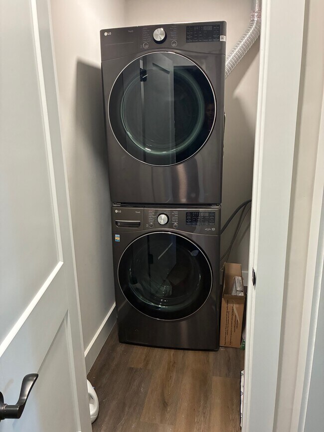 Photo - 21 Denmark Dr