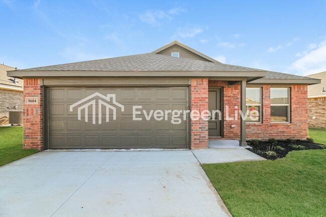 Building Photo - 9604 NW 125th St