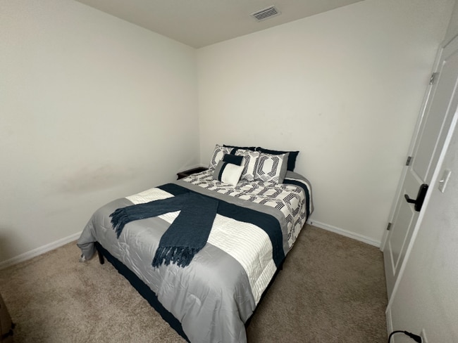 Building Photo - 10942 Trailing Vine Dr Rental