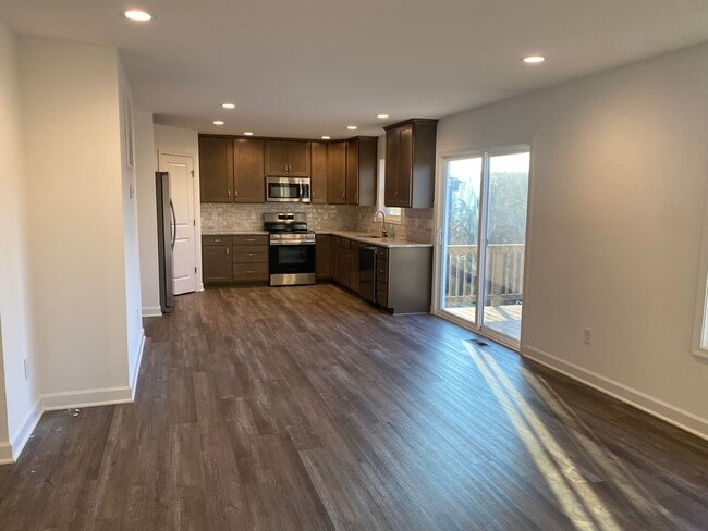 Photo - 1014 Middlebrook Ave