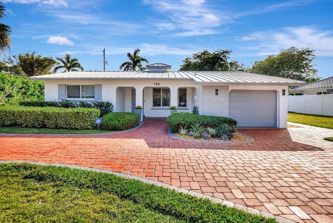 Building Photo - 798 E Boca Raton Rd Rental