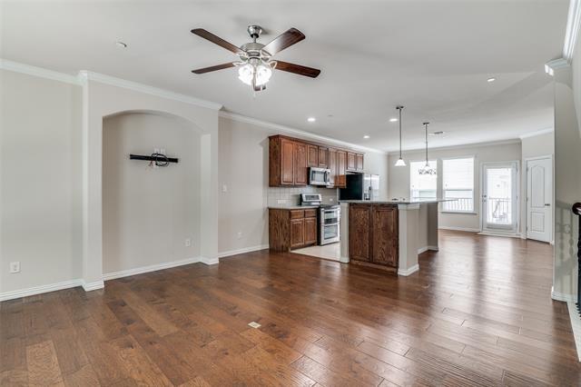 Photo - 2500 Rockbrook Dr