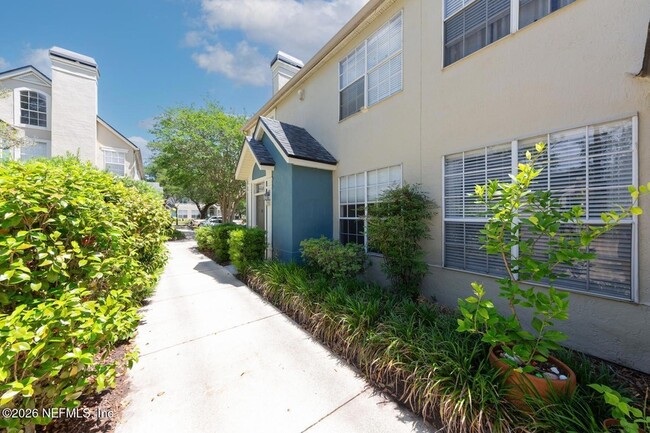Photo - 13703 Richmond Park Dr N Unit 3302