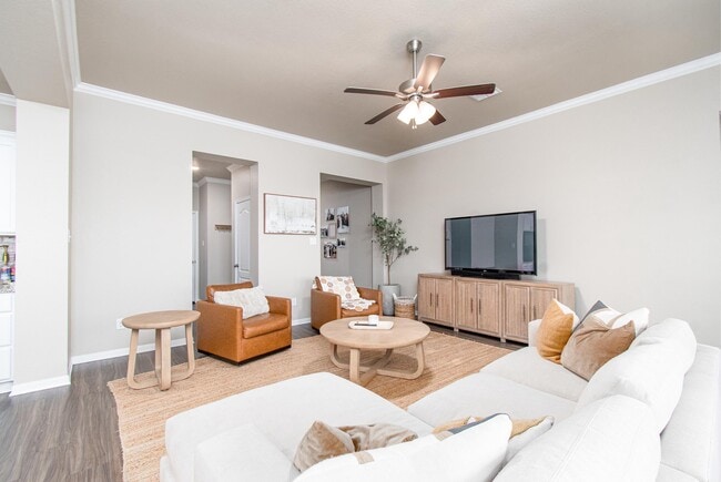 Photo - 10207 Six Shooter Ln