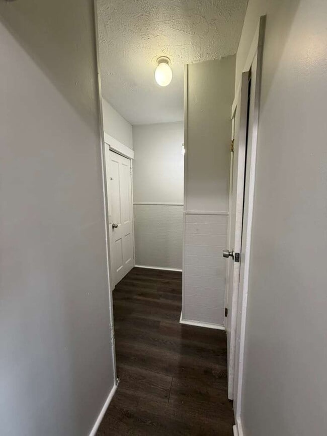 Photo - 3028 W 104th St