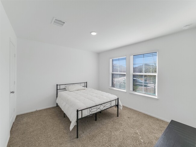 Photo - 40422 Basalt Elm Rd