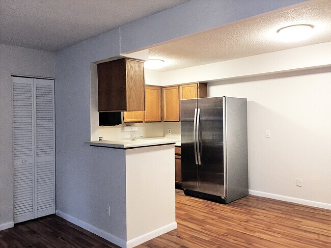 341 Wright St Unit 341 Wright St. #108