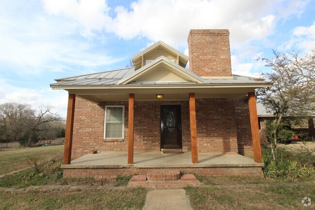 Building Photo - 7731 FM 857 Rental
