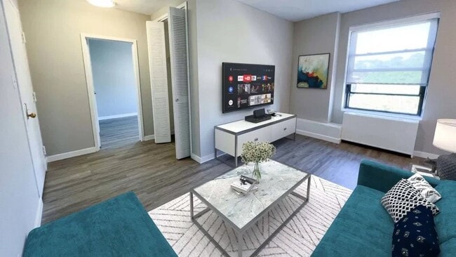 Photo - 869 W Buena Ave Unit 869 West Buena Avenue
