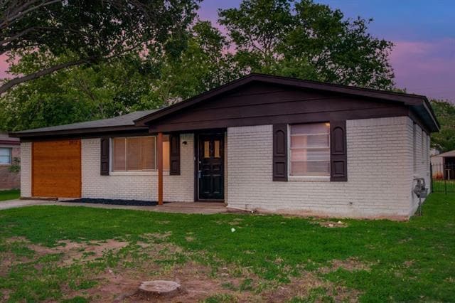 Photo - 3912 Lakewood Dr