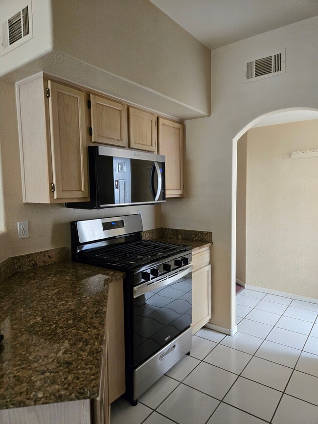 Photo - 6480 Annie Oakley Dr