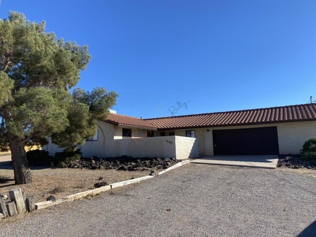 Building Photo - 1495 Franklin Dr