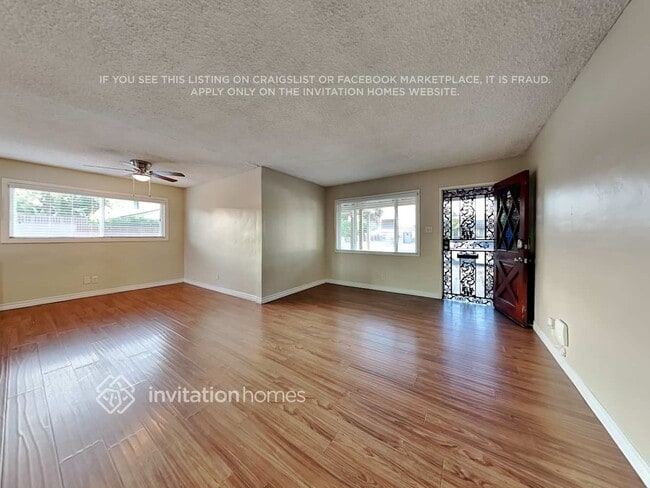 Photo - 206 E 185th St