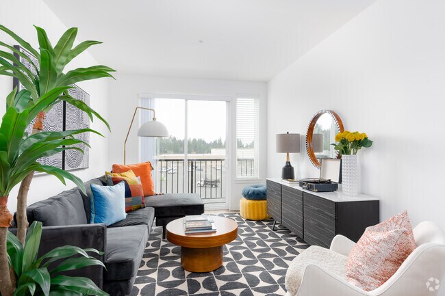 1BD, 1BA - 733-773SF - The Current