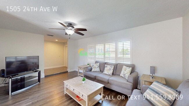 1505 24th Ave W