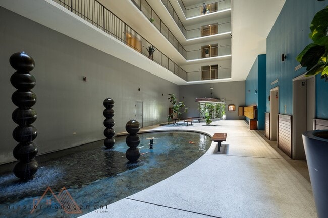 Building Photo - 1645 Ala Wai Blvd