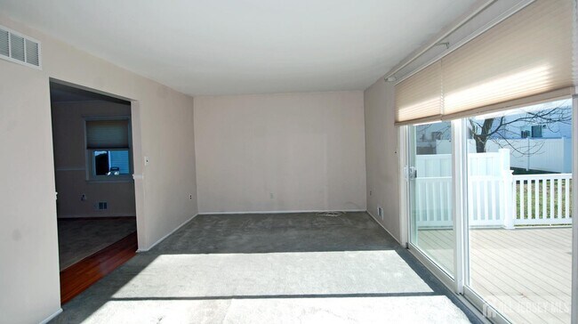 Photo - 7 Gardenia Ct