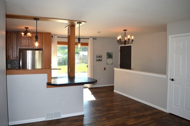 Photo - 2543 Chesapeake Dr Casa