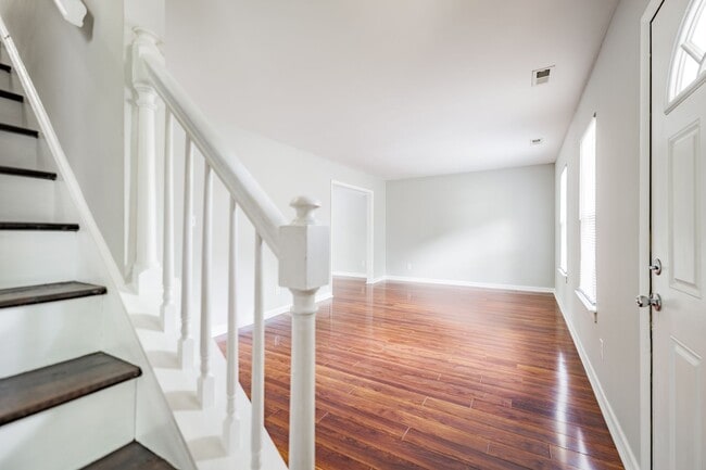 Photo - Fabulous Home for Rent in Gravel Hill!