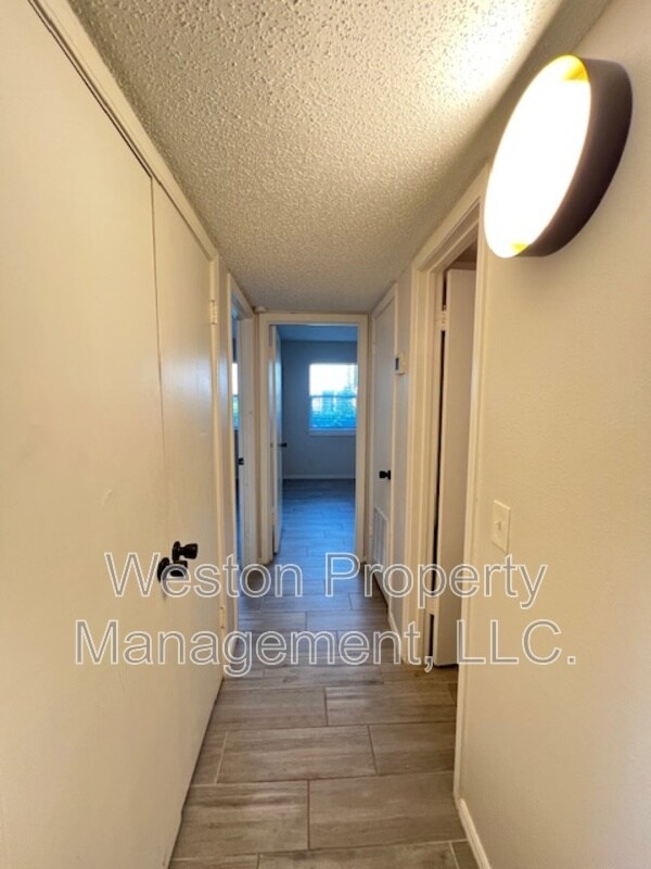 Photo - 6032 Northwest Expy Unidad B