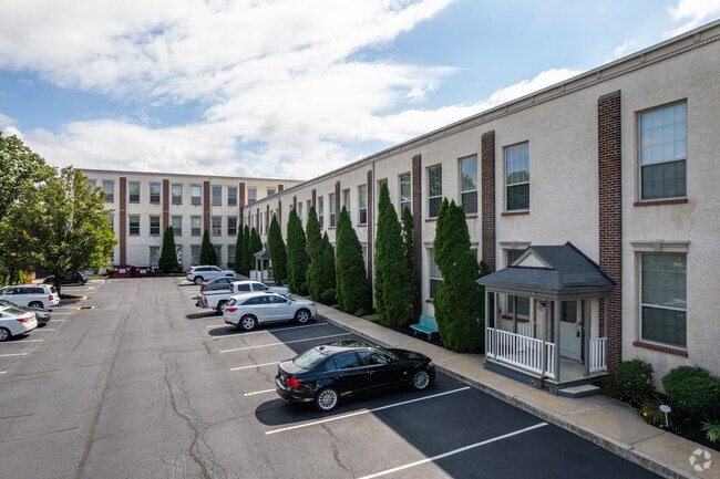 Photo - The Needleworks