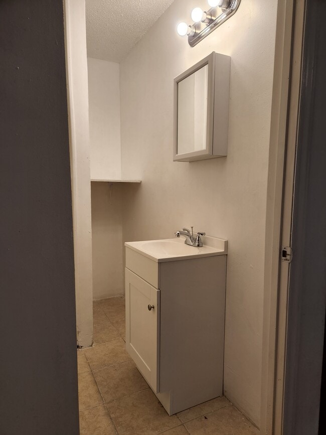 Photo - 1615 Argonne Blvd