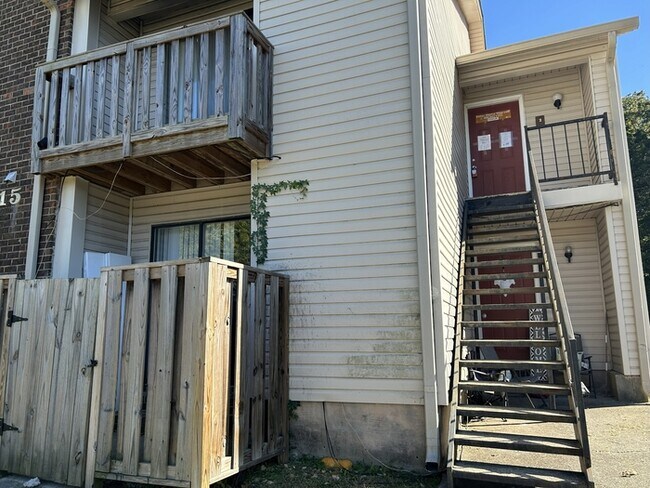 Building Photo - 3615 N Crestview Dr NW Unit 2