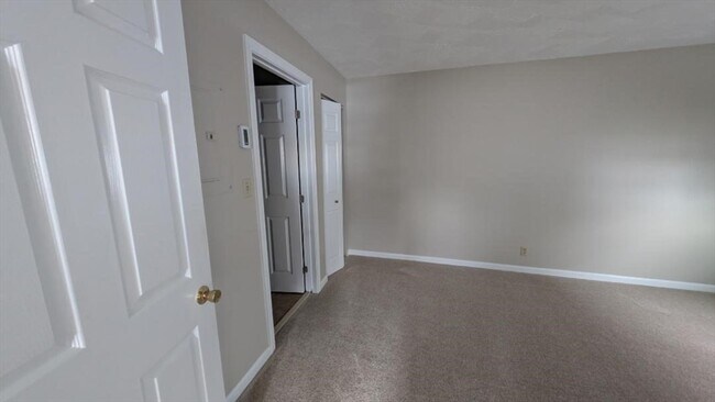 Photo - 34 Central St Unit 9