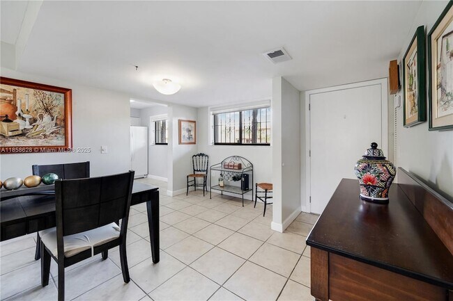 Photo - 8415 SW 107th Ave Unit 258W