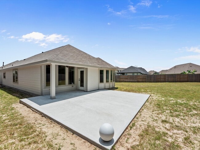Building Photo - 2901 Yaupon Grove Ln