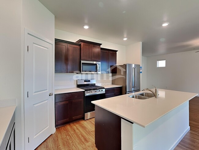 Photo - 2323 NW Matteo Dr