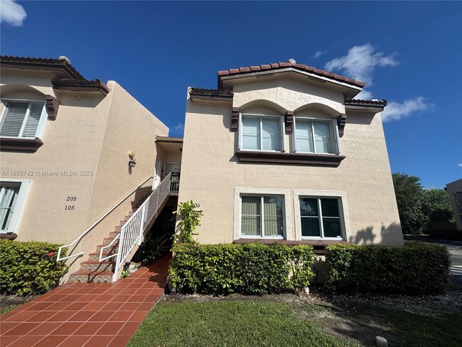 Building Photo - 15741 SW 137th Ave Unit 206 Rental
